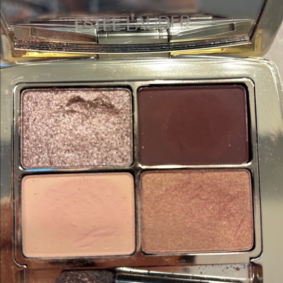 Estee Lauder Eyeshadow Quad - Shimmering Neutrals - Picture 2 of 4